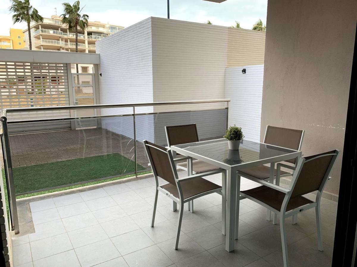Apartamento Con Jardin En Primera Linea De Playa Con Parking Y Piscina Peñíscola المظهر الخارجي الصورة
