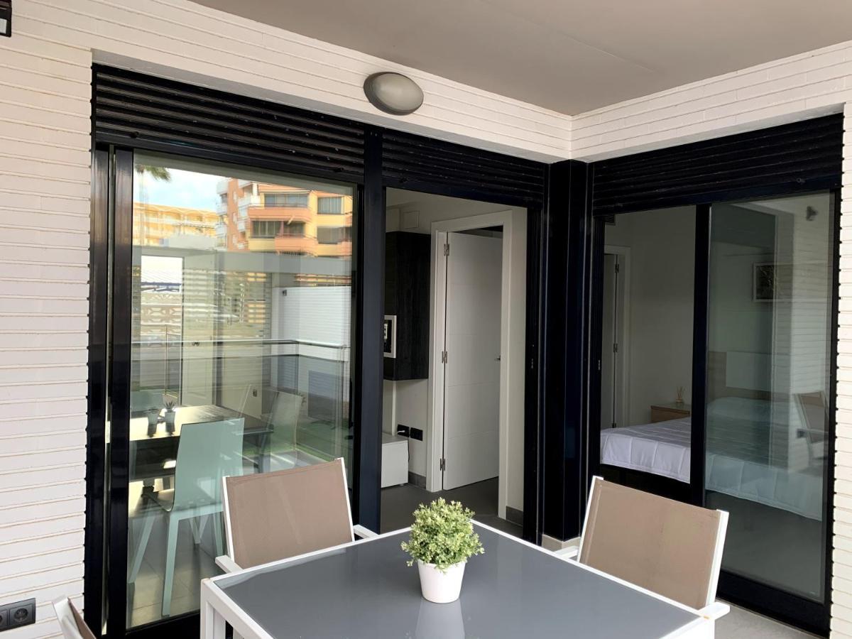 Apartamento Con Jardin En Primera Linea De Playa Con Parking Y Piscina Peñíscola المظهر الخارجي الصورة